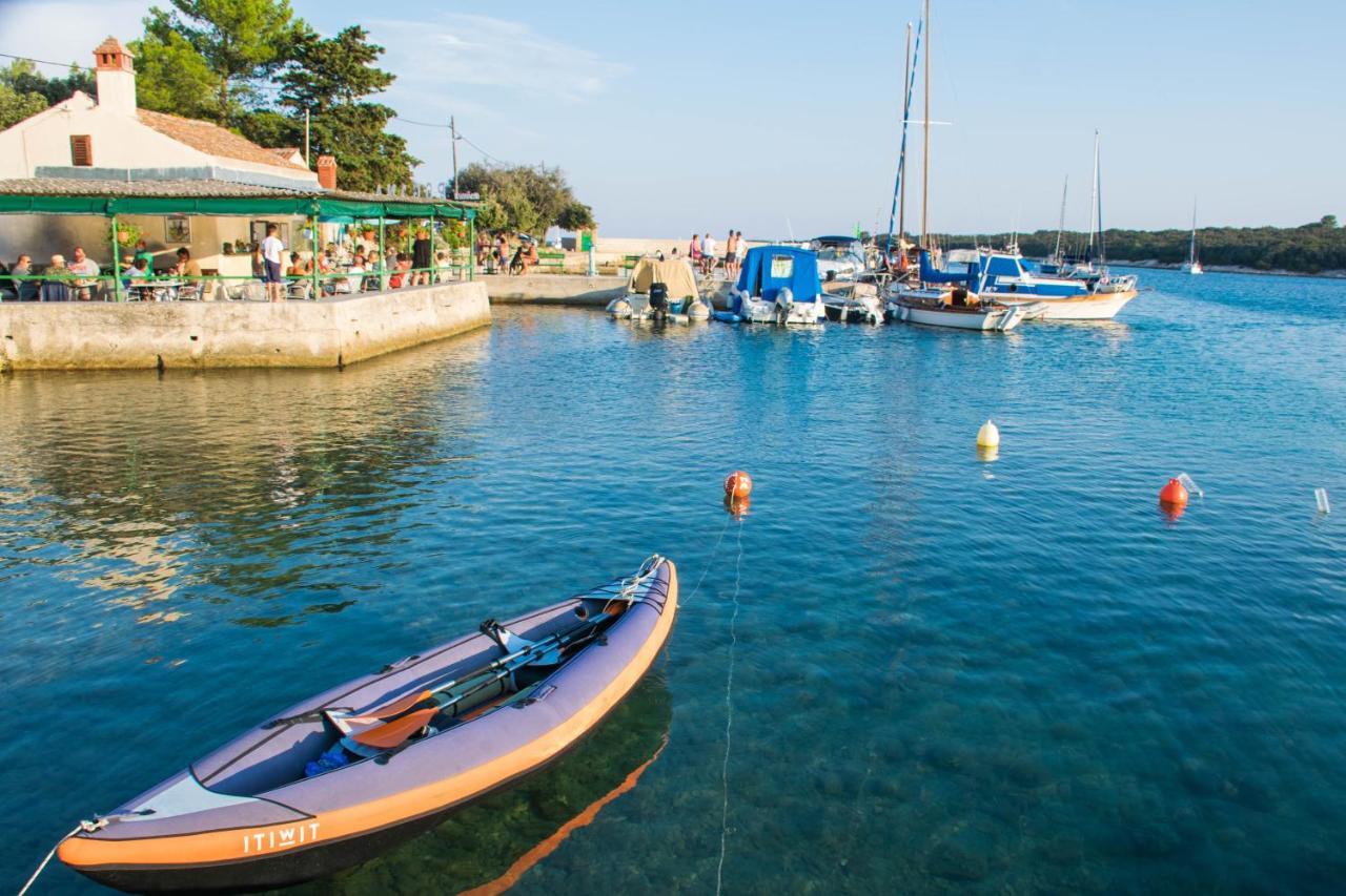 Holiday House Punta Blue & Orange 5M From The Sea, Island Cres Leilighet Punta Križa Eksteriør bilde