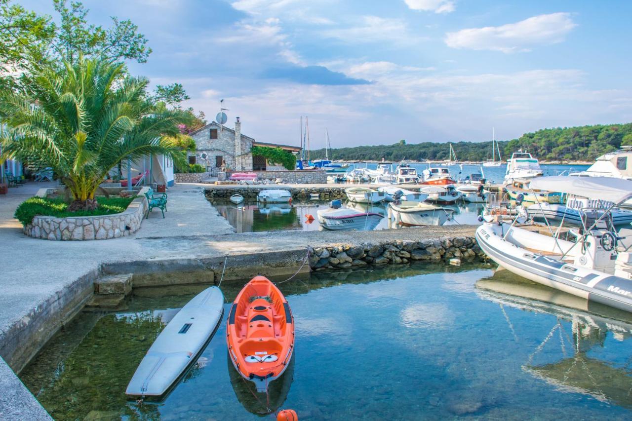 Holiday House Punta Blue & Orange 5M From The Sea, Island Cres Punta Križa Eksteriør bilde