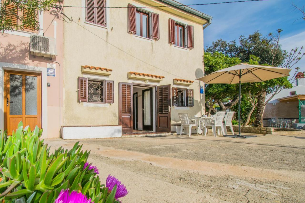Holiday House Punta Blue & Orange 5M From The Sea, Island Cres Punta Križa Eksteriør bilde