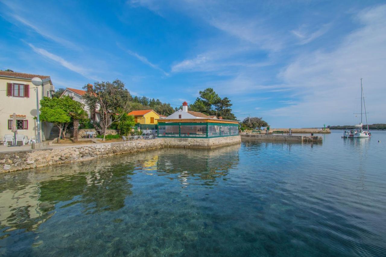 Holiday House Punta Blue & Orange 5M From The Sea, Island Cres Punta Križa Eksteriør bilde